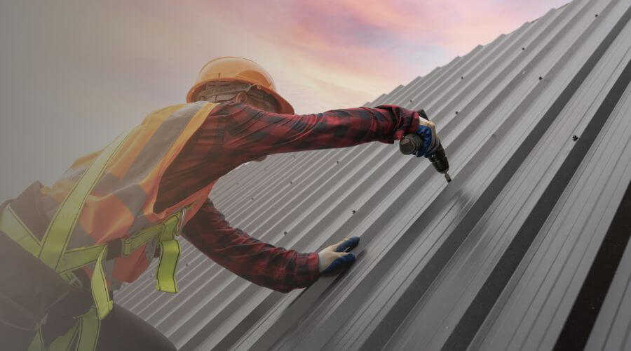 Expert tile roof repair services in Steeleville, IL